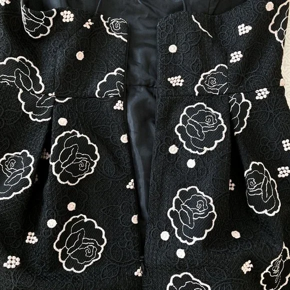 Topshop black mini dress with floral pattern - Size 10 - Picture 8 of 16